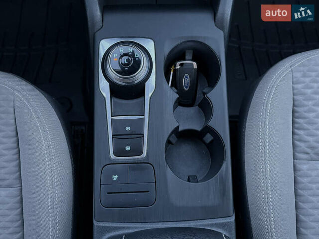 Чорний Форд Ескейп, об'ємом двигуна 2.49 л та пробігом 117 тис. км за 22650 $, фото 31 на Automoto.ua