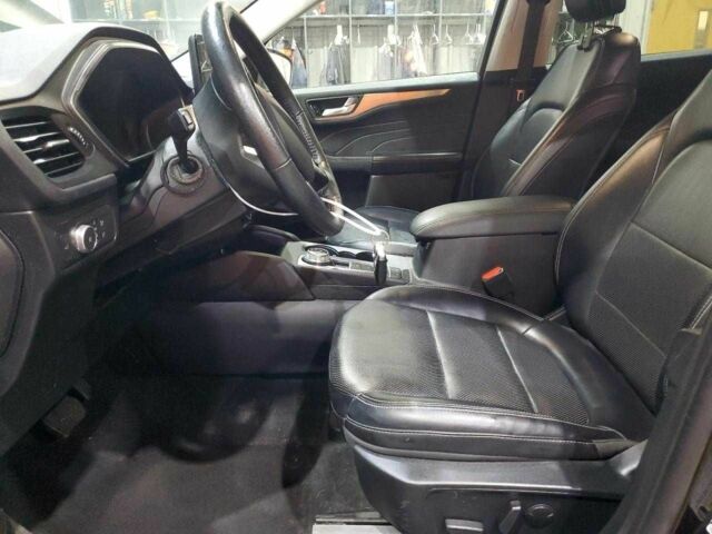 Чорний Форд Ескейп, об'ємом двигуна 2 л та пробігом 76 тис. км за 4500 $, фото 6 на Automoto.ua