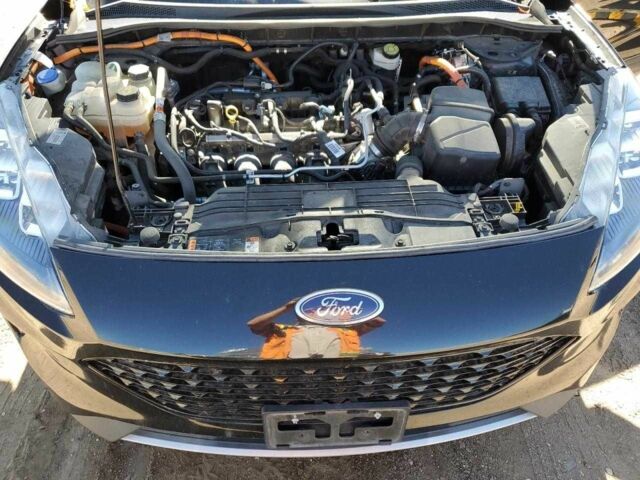 Черный Форд Эскейп, объемом двигателя 2.5 л и пробегом 145 тыс. км за 4900 $, фото 11 на Automoto.ua