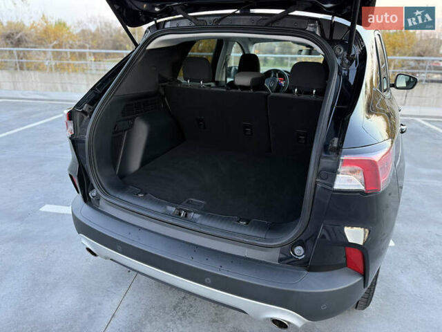 Чорний Форд Ескейп, об'ємом двигуна 2.49 л та пробігом 117 тис. км за 22650 $, фото 47 на Automoto.ua