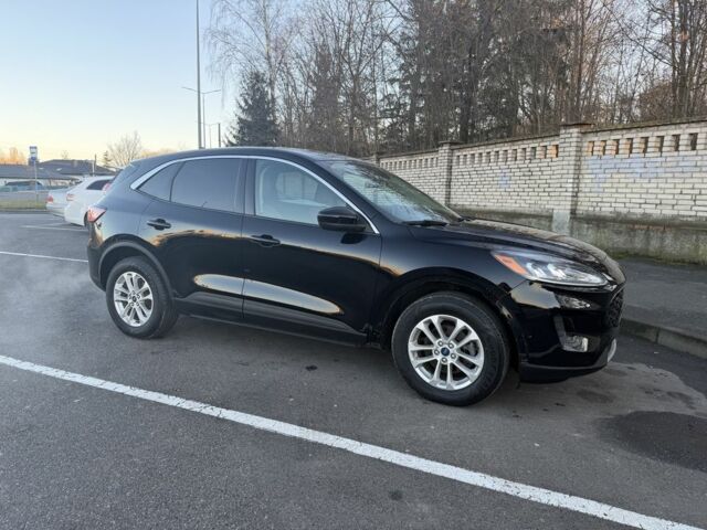 Черный Форд Эскейп, объемом двигателя 1.5 л и пробегом 186 тыс. км за 14400 $, фото 1 на Automoto.ua