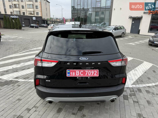 Черный Форд Эскейп, объемом двигателя 1.5 л и пробегом 89 тыс. км за 15199 $, фото 13 на Automoto.ua