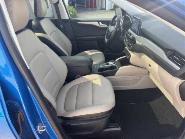 Чорний Форд Ескейп, об'ємом двигуна 2 л та пробігом 24 тис. км за 12400 $, фото 9 на Automoto.ua