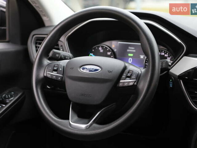 Черный Форд Эскейп, объемом двигателя 0 л и пробегом 101 тыс. км за 20000 $, фото 14 на Automoto.ua