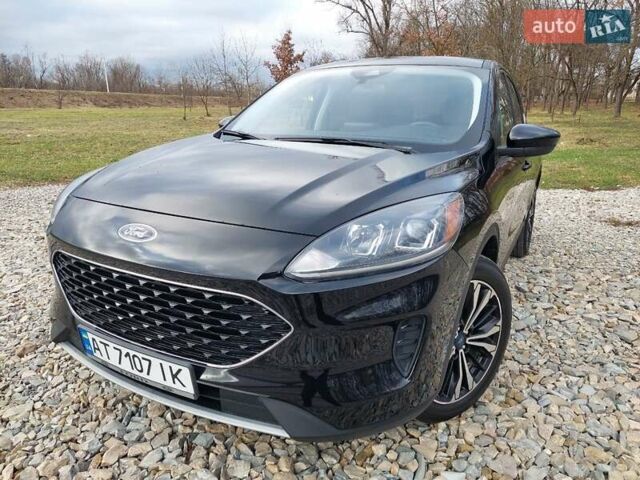 Черный Форд Эскейп, объемом двигателя 2.5 л и пробегом 95 тыс. км за 22500 $, фото 2 на Automoto.ua