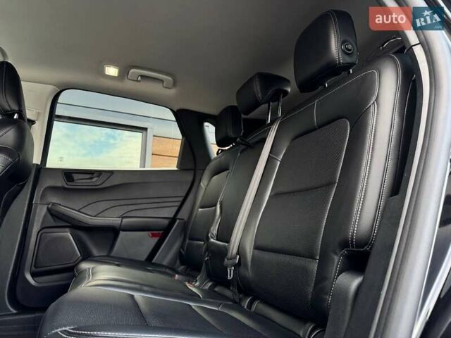 Чорний Форд Ескейп, об'ємом двигуна 2 л та пробігом 31 тис. км за 22900 $, фото 46 на Automoto.ua