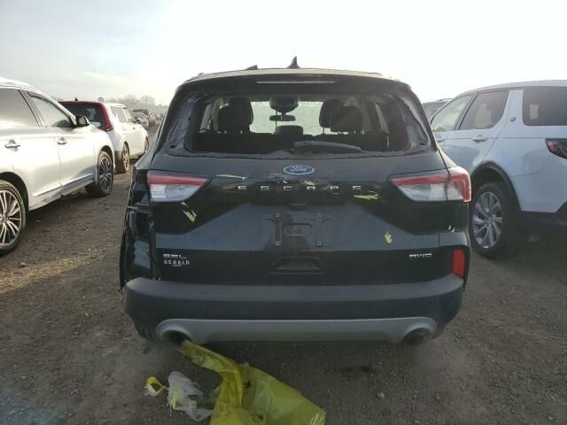 Черный Форд Эскейп, объемом двигателя 1.5 л и пробегом 52 тыс. км за 11500 $, фото 4 на Automoto.ua