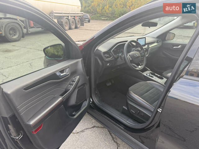 Форд Эскейп 2022 в Умани на Automoto.ua Черный Форд Эскейп, объемом двигателя 2 л и пробегом 23 тыс. км за 18700 $, фото 10 на Automoto.ua