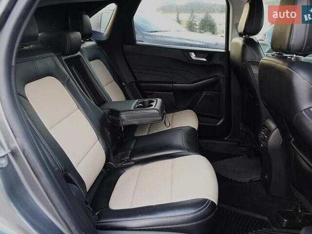 Черный Форд Эскейп, объемом двигателя 2.5 л и пробегом 39 тыс. км за 26800 $, фото 9 на Automoto.ua