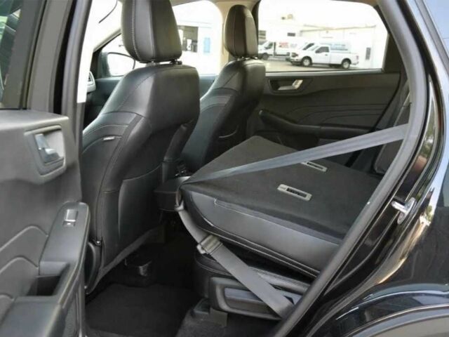 Черный Форд Эскейп, объемом двигателя 2 л и пробегом 71 тыс. км за 12300 $, фото 14 на Automoto.ua