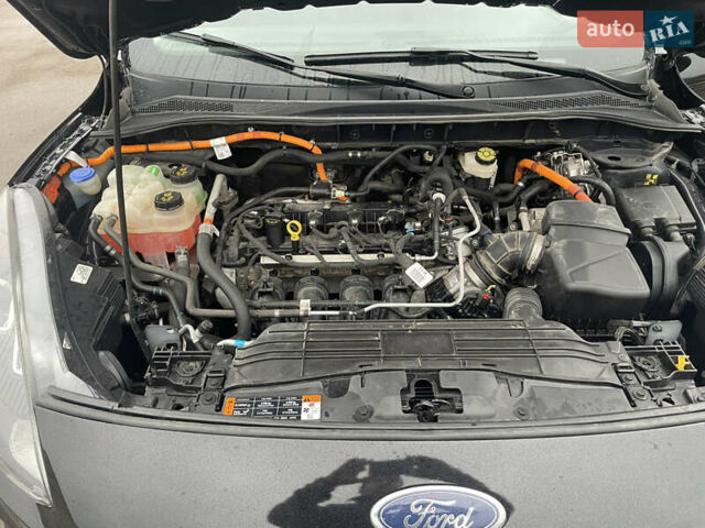 Чорний Форд Ескейп, об'ємом двигуна 2.5 л та пробігом 76 тис. км за 23000 $, фото 5 на Automoto.ua