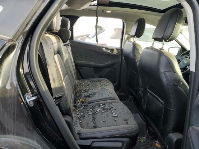 Черный Форд Эскейп, объемом двигателя 1.5 л и пробегом 52 тыс. км за 11500 $, фото 9 на Automoto.ua