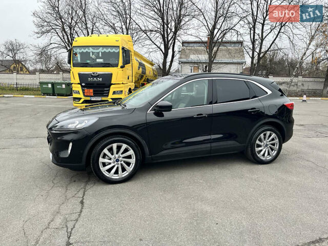 Черный Форд Эскейп, объемом двигателя 2 л и пробегом 41 тыс. км за 20800 $, фото 7 на Automoto.ua