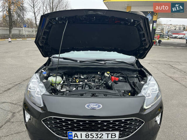 Черный Форд Эскейп, объемом двигателя 2 л и пробегом 41 тыс. км за 20800 $, фото 58 на Automoto.ua