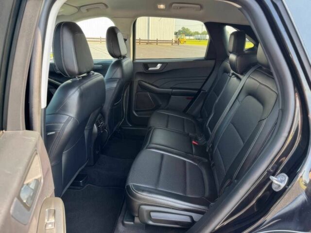 Черный Форд Эскейп, объемом двигателя 2 л и пробегом 26 тыс. км за 6000 $, фото 10 на Automoto.ua