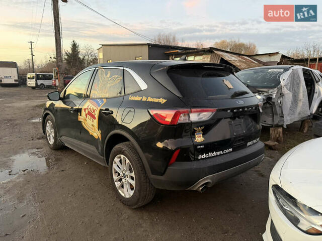 Черный Форд Эскейп, объемом двигателя 0 л и пробегом 70 тыс. км за 10000 $, фото 7 на Automoto.ua