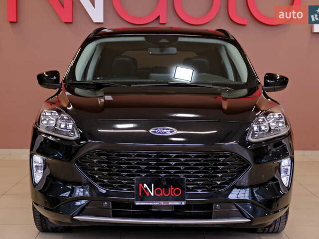 Черный Форд Эскейп, объемом двигателя 2.5 л и пробегом 68 тыс. км за 24500 $, фото 1 на Automoto.ua