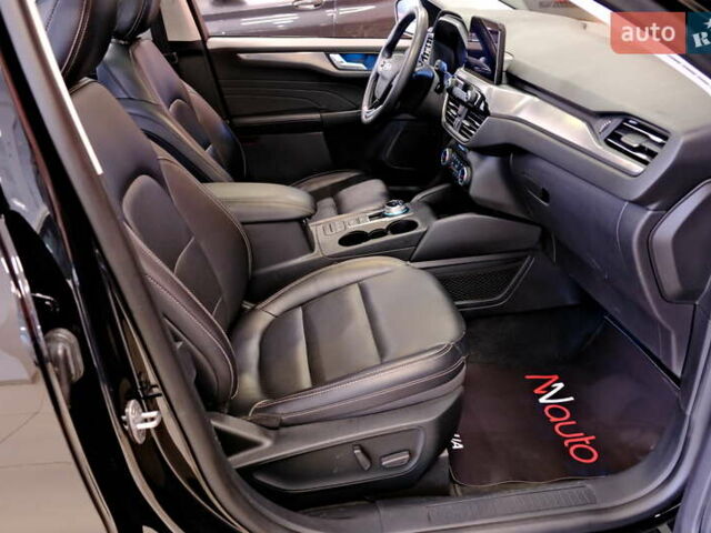 Черный Форд Эскейп, объемом двигателя 2.5 л и пробегом 68 тыс. км за 24500 $, фото 39 на Automoto.ua