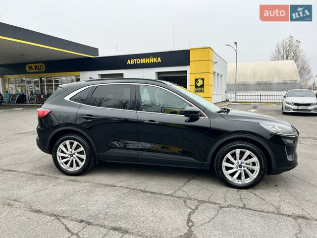 Черный Форд Эскейп, объемом двигателя 2 л и пробегом 41 тыс. км за 20800 $, фото 18 на Automoto.ua