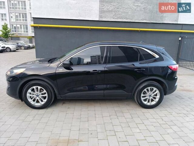 Черный Форд Эскейп, объемом двигателя 2.5 л и пробегом 31 тыс. км за 21499 $, фото 2 на Automoto.ua