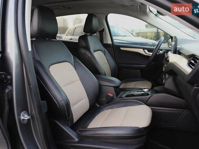 Черный Форд Эскейп, объемом двигателя 2.5 л и пробегом 39 тыс. км за 26800 $, фото 10 на Automoto.ua