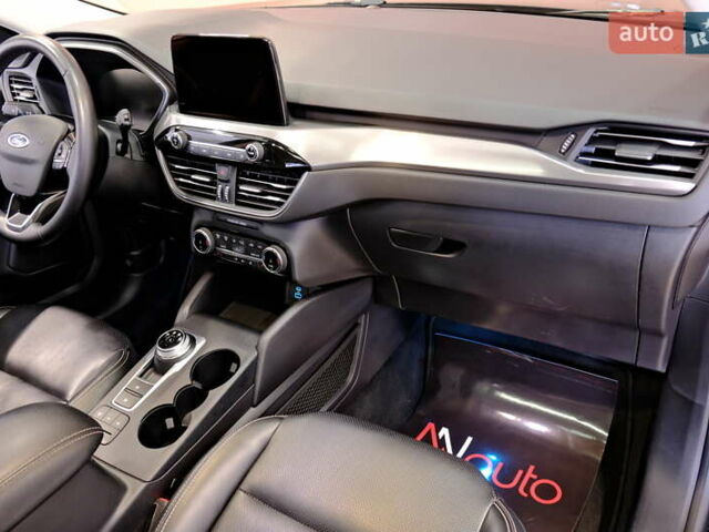 Черный Форд Эскейп, объемом двигателя 2.5 л и пробегом 68 тыс. км за 24500 $, фото 40 на Automoto.ua