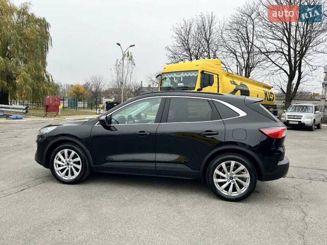 Черный Форд Эскейп, объемом двигателя 2 л и пробегом 41 тыс. км за 20800 $, фото 33 на Automoto.ua