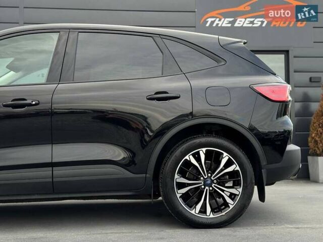 Чорний Форд Ескейп, об'ємом двигуна 2 л та пробігом 31 тис. км за 22900 $, фото 7 на Automoto.ua