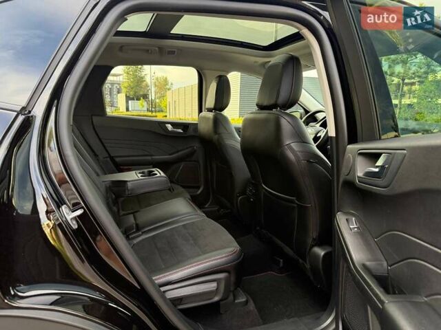 Черный Форд Эскейп, объемом двигателя 0 л и пробегом 44 тыс. км за 20999 $, фото 35 на Automoto.ua