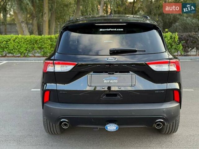 Черный Форд Эскейп, объемом двигателя 0 л и пробегом 44 тыс. км за 20999 $, фото 5 на Automoto.ua