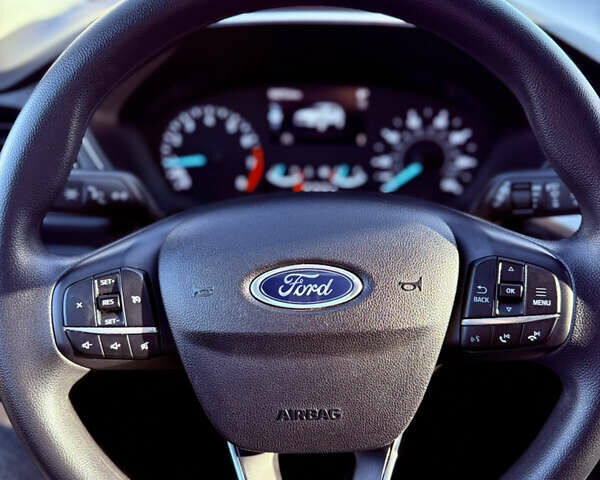 Чорний Форд Ескейп, об'ємом двигуна 1.5 л та пробігом 50 тис. км за 16500 $, фото 28 на Automoto.ua