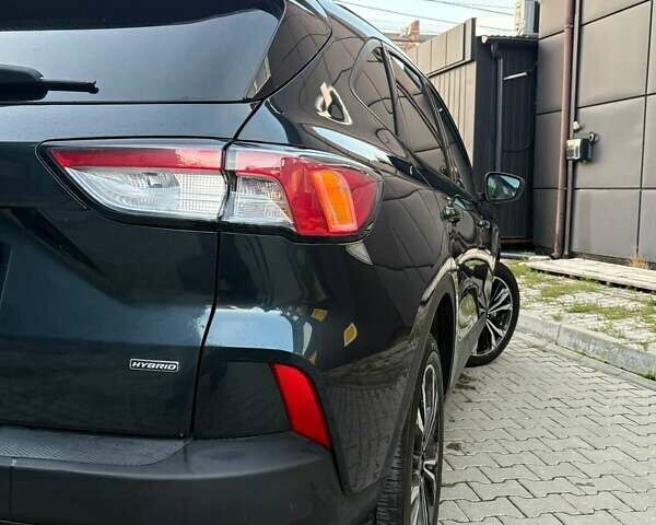 Черный Форд Эскейп, объемом двигателя 2.5 л и пробегом 56 тыс. км за 17500 $, фото 2 на Automoto.ua