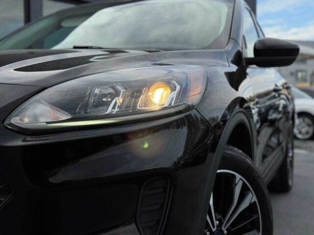 Чорний Форд Ескейп, об'ємом двигуна 2.5 л та пробігом 31 тис. км за 22900 $, фото 4 на Automoto.ua