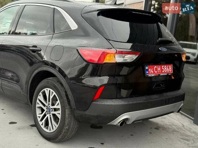 Черный Форд Эскейп, объемом двигателя 0 л и пробегом 52 тыс. км за 17900 $, фото 5 на Automoto.ua
