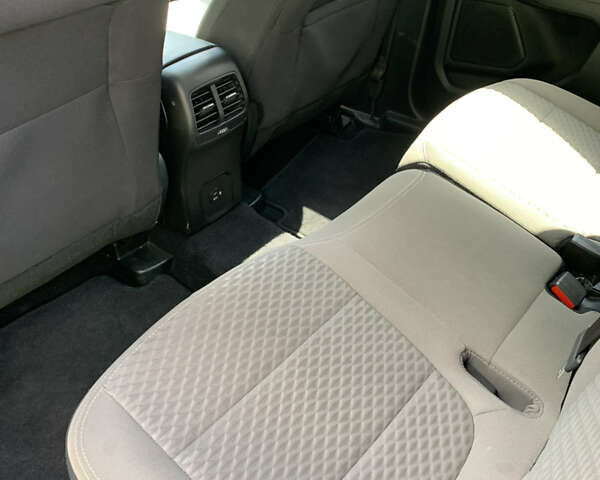 Черный Форд Эскейп, объемом двигателя 2.49 л и пробегом 70 тыс. км за 20900 $, фото 11 на Automoto.ua