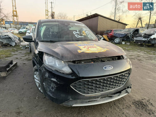 Черный Форд Эскейп, объемом двигателя 0 л и пробегом 70 тыс. км за 10000 $, фото 1 на Automoto.ua