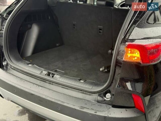 Черный Форд Эскейп, объемом двигателя 0 л и пробегом 52 тыс. км за 17900 $, фото 57 на Automoto.ua