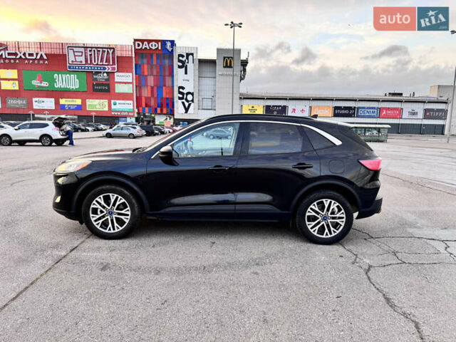 Черный Форд Эскейп, объемом двигателя 0 л и пробегом 90 тыс. км за 19500 $, фото 5 на Automoto.ua