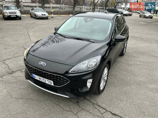 Черный Форд Эскейп, объемом двигателя 2 л и пробегом 41 тыс. км за 20800 $, фото 10 на Automoto.ua