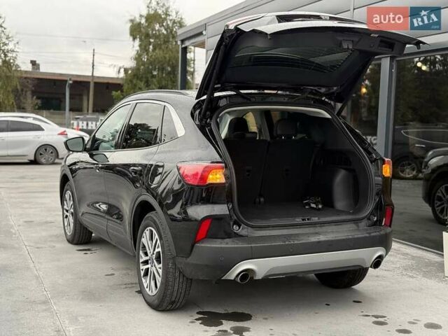 Черный Форд Эскейп, объемом двигателя 0 л и пробегом 52 тыс. км за 17900 $, фото 58 на Automoto.ua