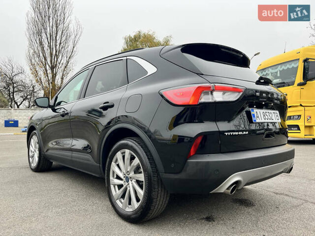 Черный Форд Эскейп, объемом двигателя 2 л и пробегом 41 тыс. км за 20800 $, фото 30 на Automoto.ua