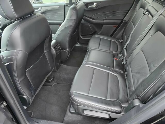 Черный Форд Эскейп, объемом двигателя 2 л и пробегом 17 тыс. км за 11900 $, фото 12 на Automoto.ua