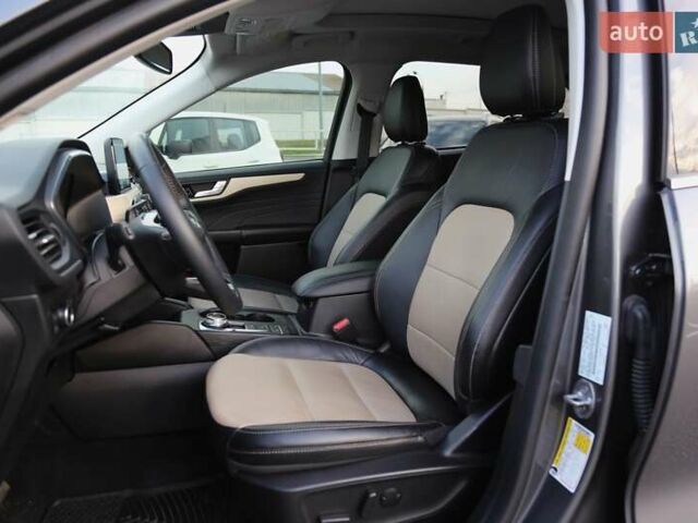 Черный Форд Эскейп, объемом двигателя 2.5 л и пробегом 39 тыс. км за 26800 $, фото 7 на Automoto.ua