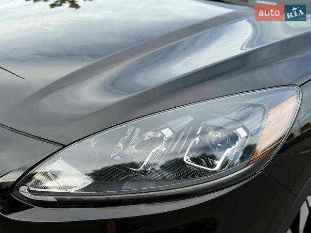 Черный Форд Эскейп, объемом двигателя 0 л и пробегом 44 тыс. км за 20999 $, фото 11 на Automoto.ua