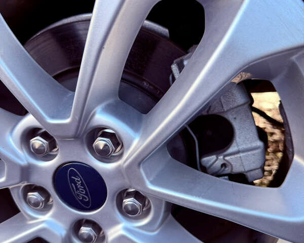 Чорний Форд Ескейп, об'ємом двигуна 1.5 л та пробігом 50 тис. км за 16500 $, фото 14 на Automoto.ua