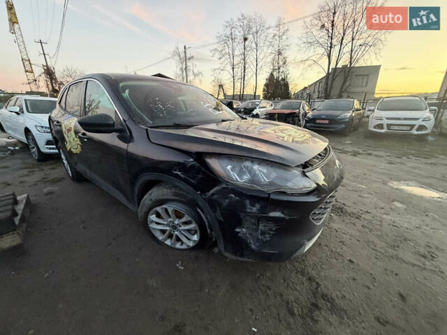 Черный Форд Эскейп, объемом двигателя 0 л и пробегом 70 тыс. км за 10000 $, фото 2 на Automoto.ua