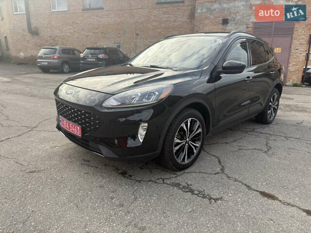Форд Эскейп 2022 в Умани на Automoto.ua Черный Форд Эскейп, объемом двигателя 2 л и пробегом 23 тыс. км за 18700 $, фото 1 на Automoto.ua