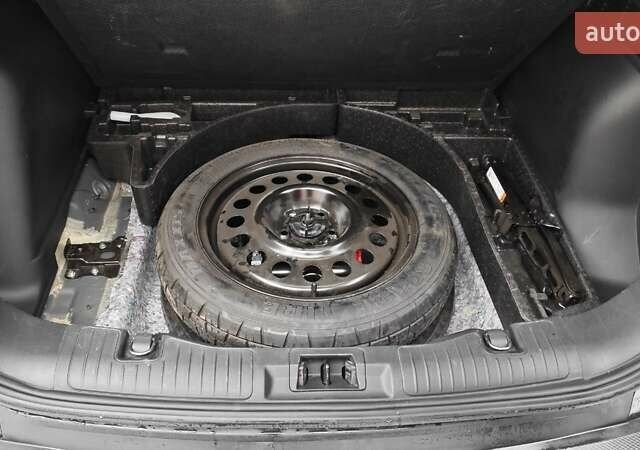 Чорний Форд Ескейп, об'ємом двигуна 2.49 л та пробігом 43 тис. км за 27200 $, фото 14 на Automoto.ua