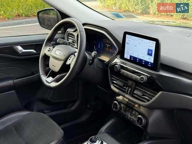 Черный Форд Эскейп, объемом двигателя 0 л и пробегом 44 тыс. км за 20999 $, фото 32 на Automoto.ua