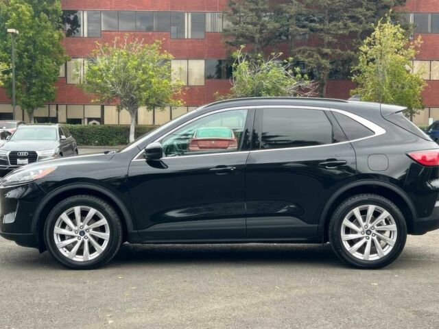 Черный Форд Эскейп, объемом двигателя 2 л и пробегом 27 тыс. км за 17900 $, фото 5 на Automoto.ua